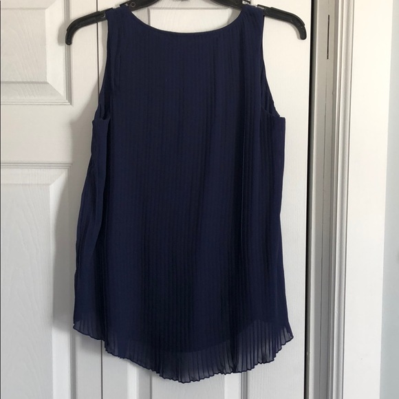 Jessica Simpson flowy tank - Picture 2 of 4